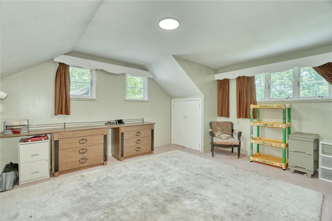 296 Kirk Road Greece, NY 14612 - Photo 27 of 46