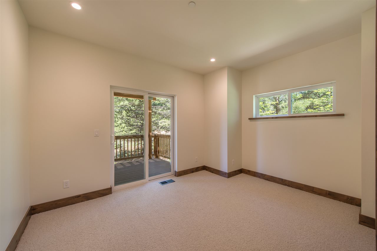 11890 Pine Forest Road Truckee, CA 96161 - Photo 18 of 21 Gallery Image 18