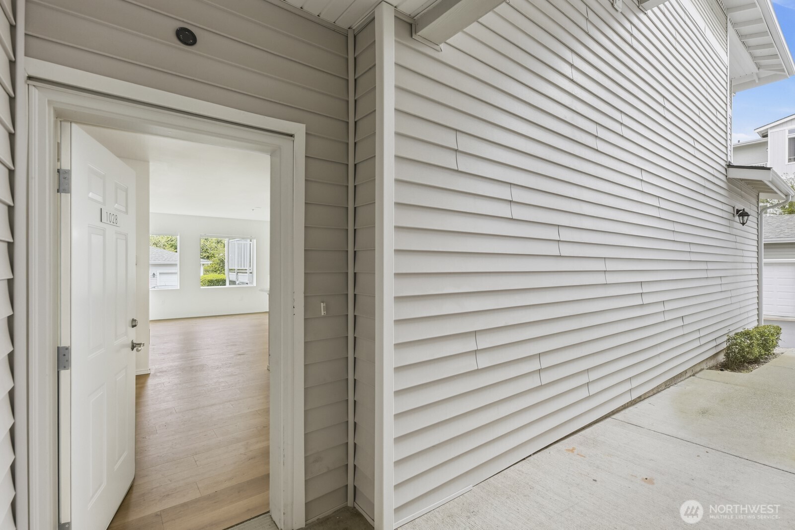 14915 38th Drive Southeast, Unit HH1028 Bothell, WA 98012 - Photo 6 of 27