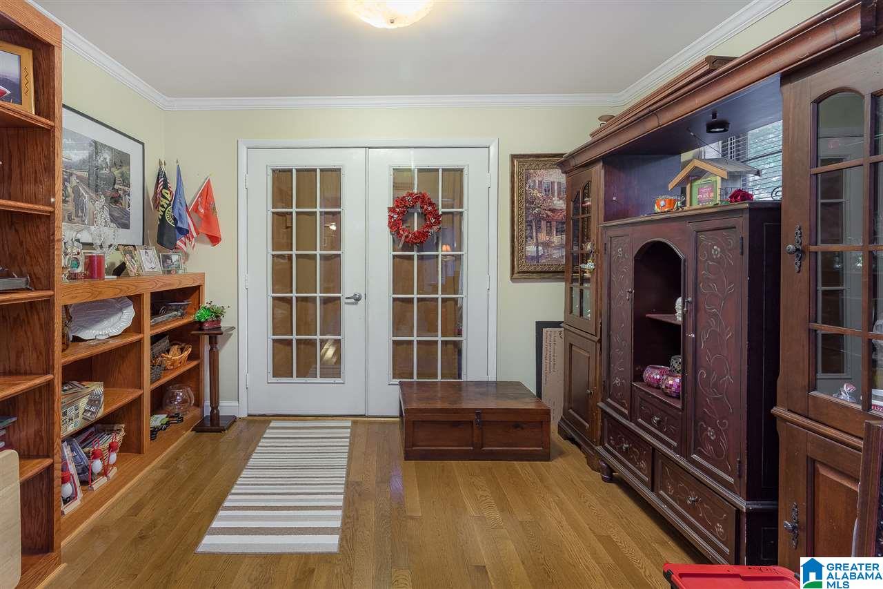 436 16th Court Northwest Birmingham, AL 35215 - Photo 3 of 26