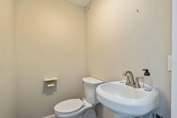 $539,000 | 10 Elm Street, Gorham, ME 04038