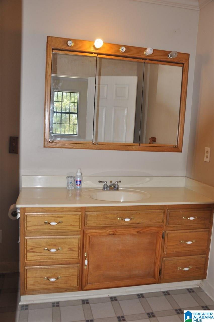 135 Loil Abbott Road Hayden, AL 35079 - Photo 21 of 25