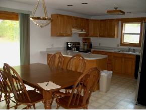 37 Center Street Bennington, VT 05201 - Photo 6 of 12