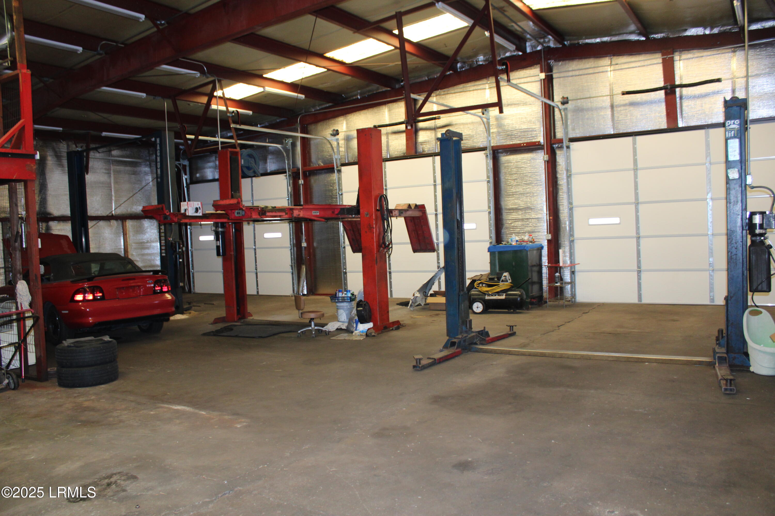 848 Elm Street West Hampton, SC 29924 - Photo 8 of 16 IMG_2850