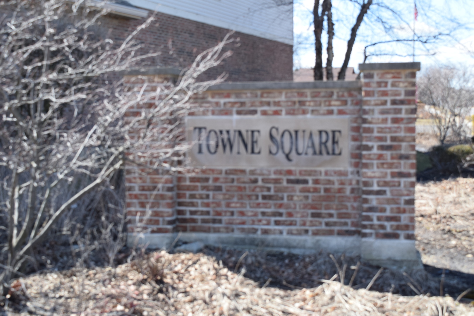 615 St Johns Place Addison, IL 60101 - Photo 2 of 24