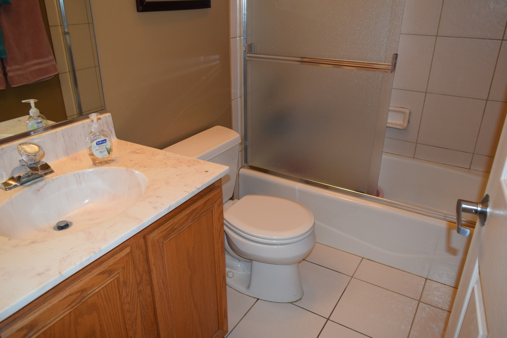 615 St Johns Place Addison, IL 60101 - Photo 14 of 24