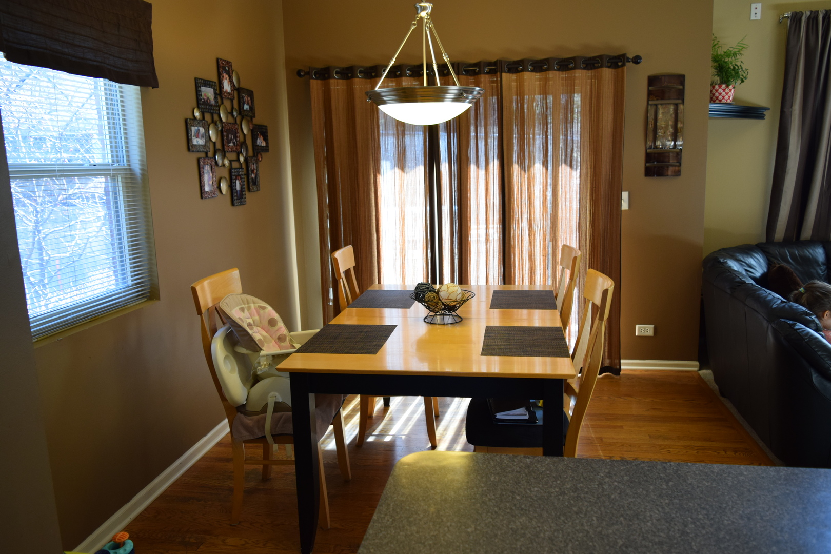 615 St Johns Place Addison, IL 60101 - Photo 17 of 24