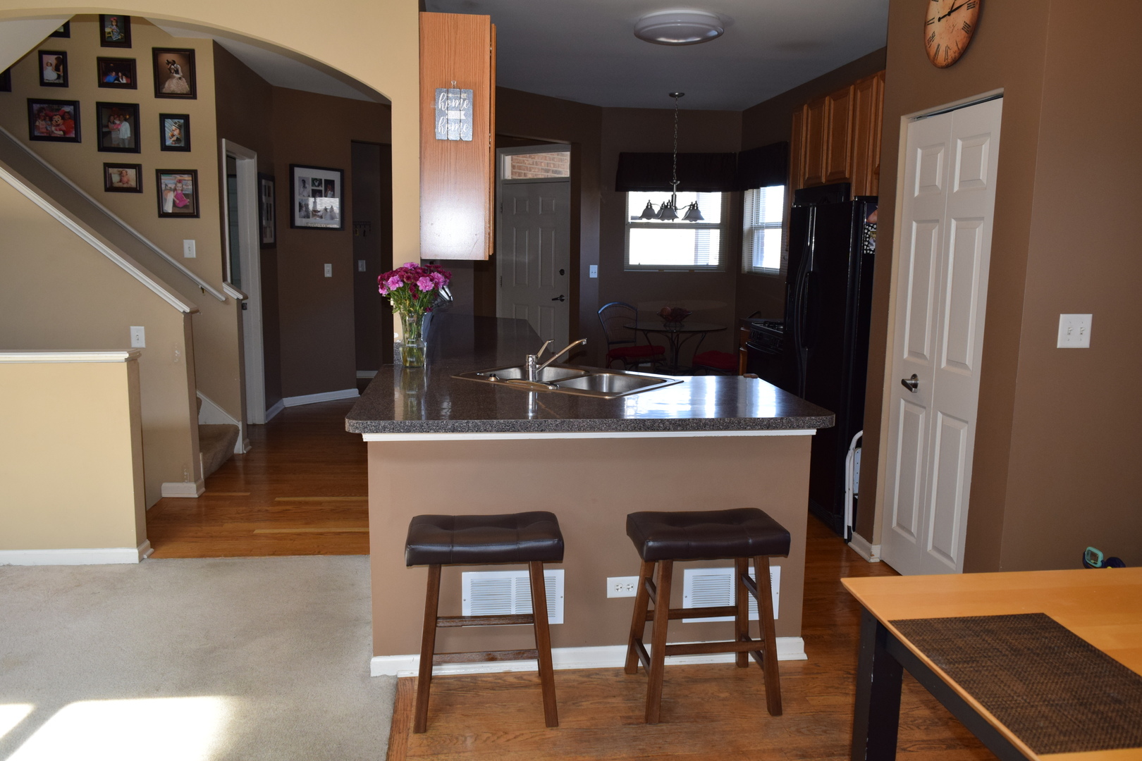 615 St Johns Place Addison, IL 60101 - Photo 18 of 24