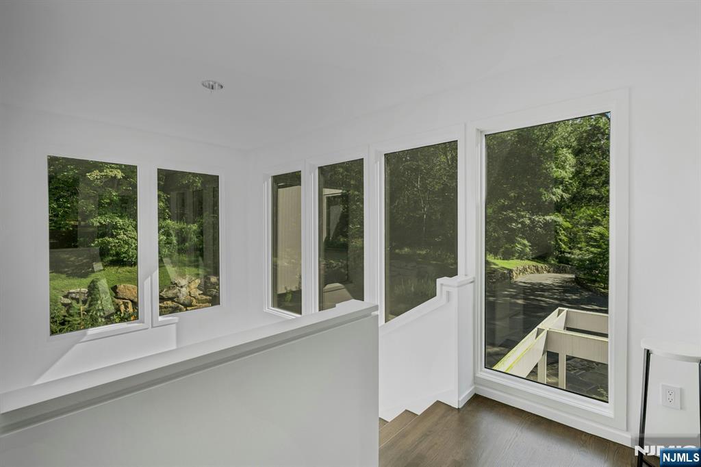 40 Jockey Hollow Road Bernardsville, NJ 07924 - Photo 26 of 49 a view of an empty room with window