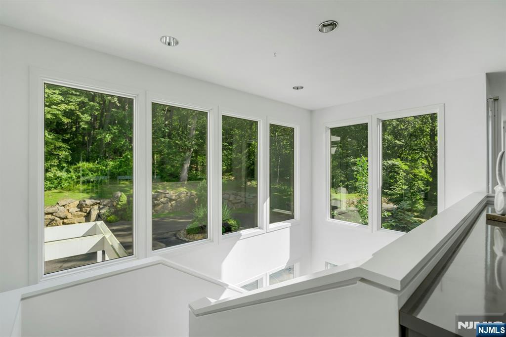 40 Jockey Hollow Road Bernardsville, NJ 07924 - Photo 30 of 49 a view of a room and window