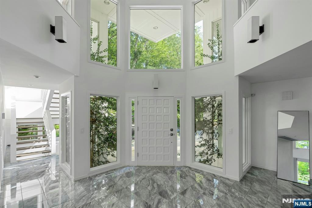 40 Jockey Hollow Road Bernardsville, NJ 07924 - Photo 7 of 49 en view interior of the house