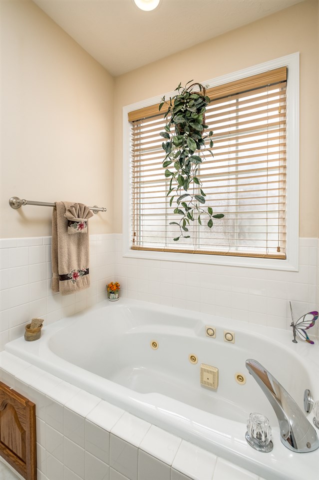 33 Mallard Road Stuarts Draft, VA 24477 - Photo 28 of 47 Gallery Image 28