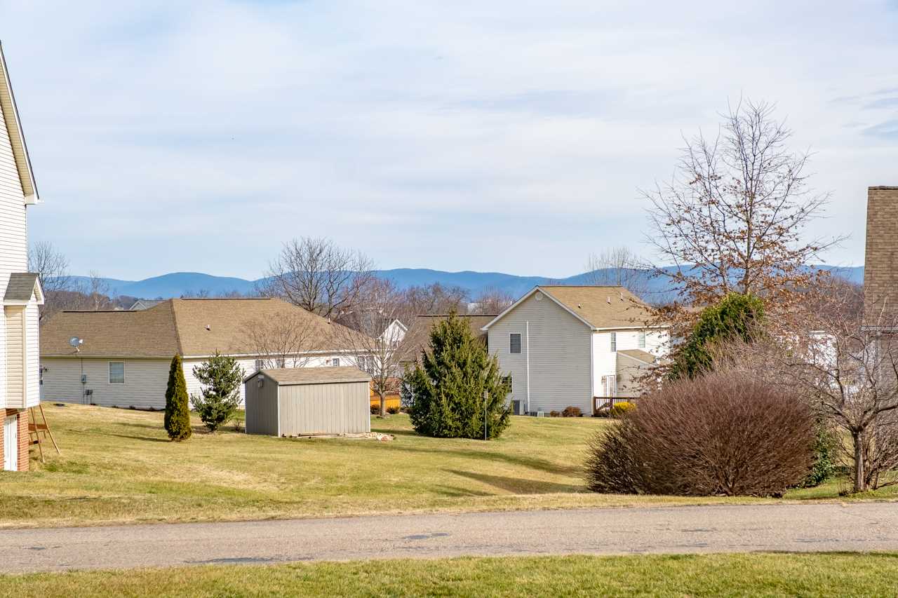 33 Mallard Road Stuarts Draft, VA 24477 - Photo 44 of 47 Gallery Image 44