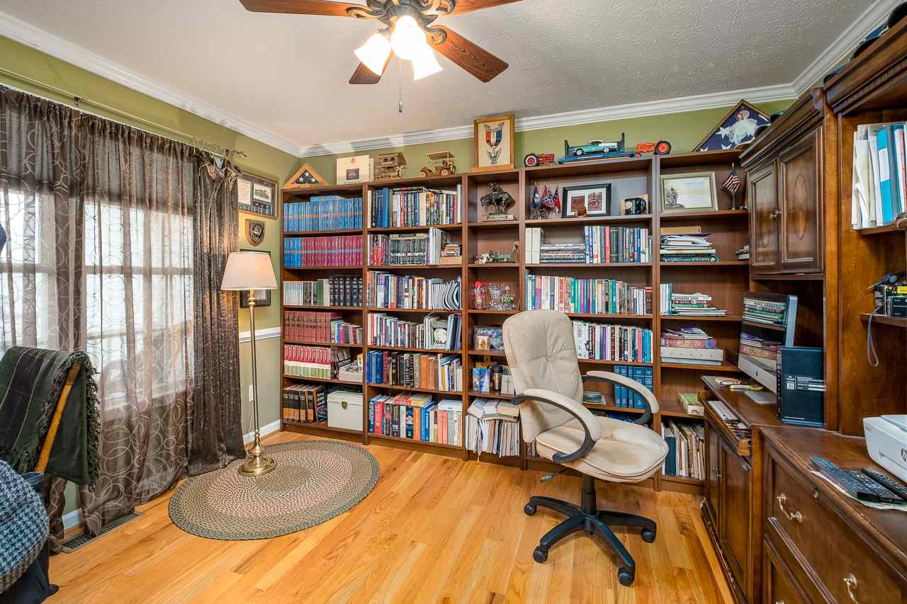 33 Mallard Road Stuarts Draft, VA 24477 - Photo 6 of 47 Gallery Image 6