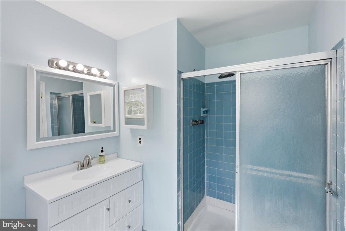 148 Regency Drive Eagleville, PA 19403 - Photo 22 of 42 Bright and airy bathroom retreat.