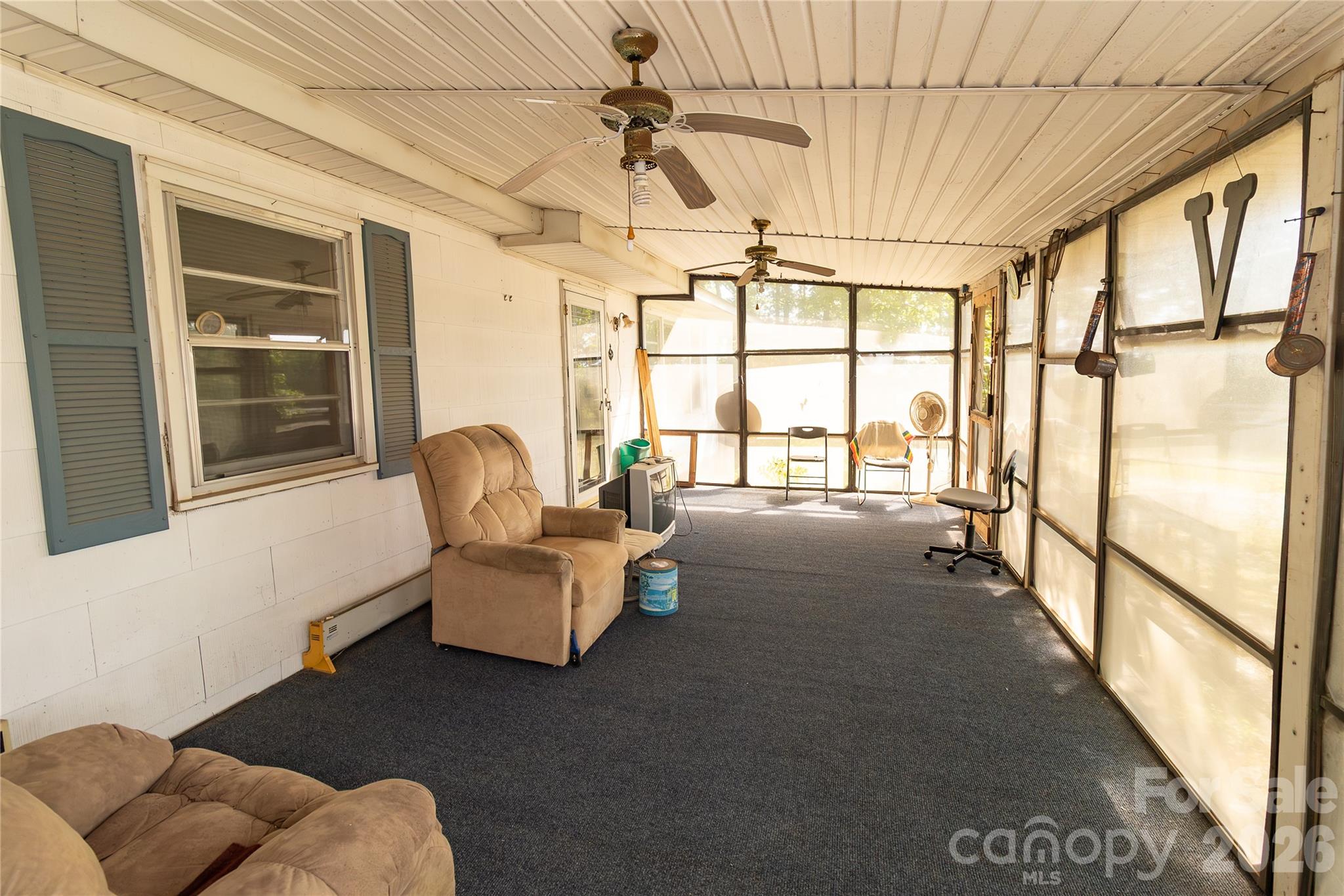 609 Wilcox Avenue Gaffney, SC 29341 - Photo 4 of 23 a living room with furniture and a large window