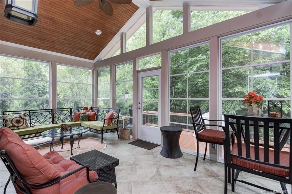 3521 Arklow Road Charlotte, NC 28269 - Photo 1 of 35 Gallery Image 1