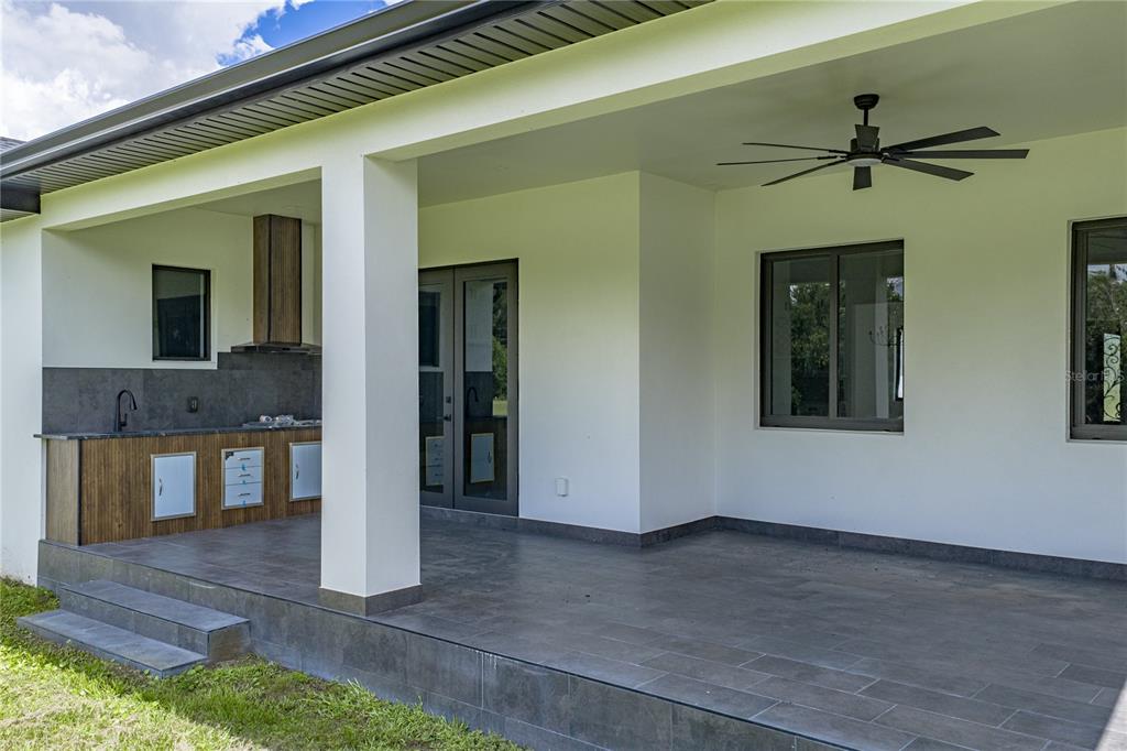 14080 Sydney Road Dover, FL 33527 - Photo 32 of 100