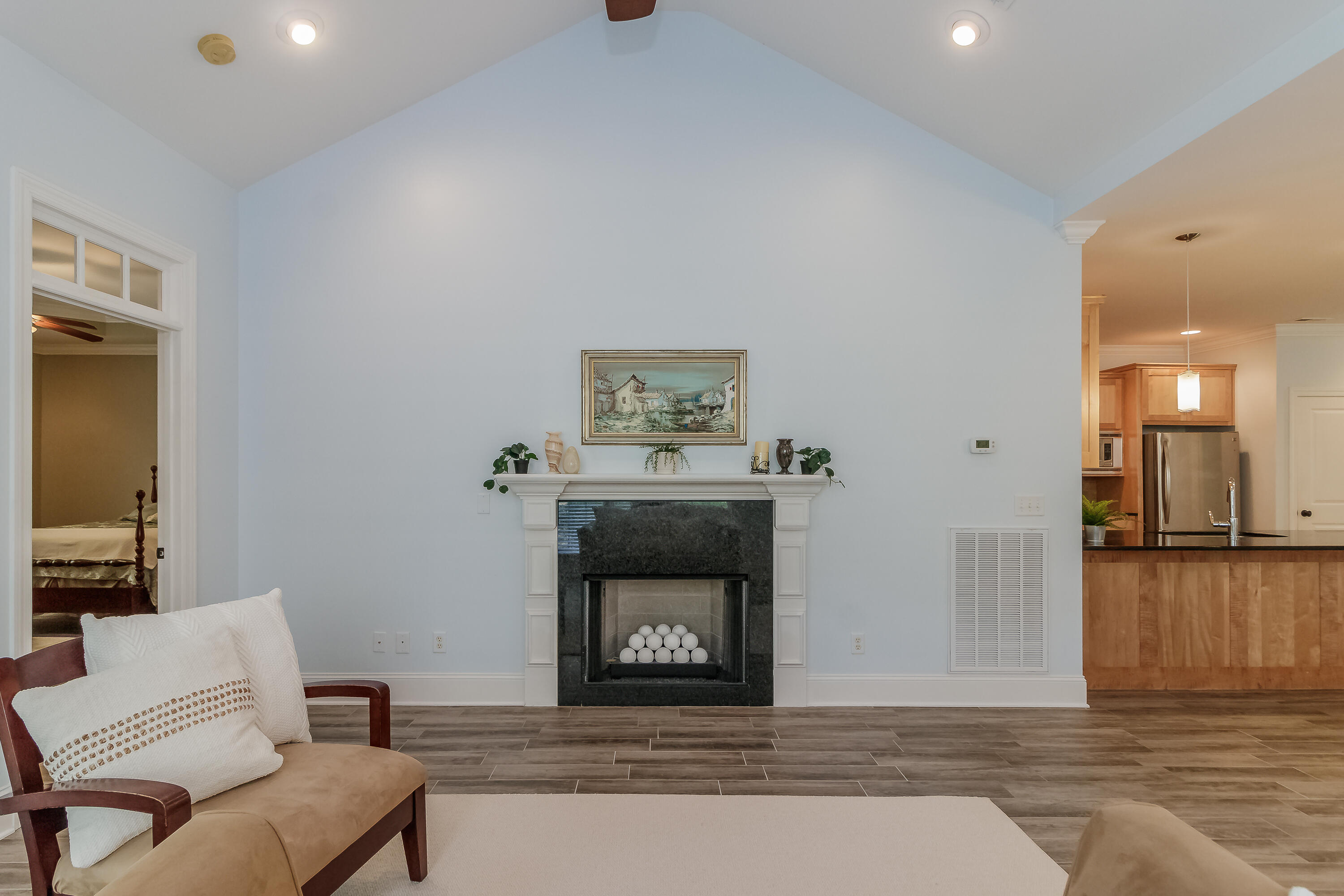 2329 Rivendell Lane Chattanooga, TN 37421 - Photo 11 of 67 Great Room 19