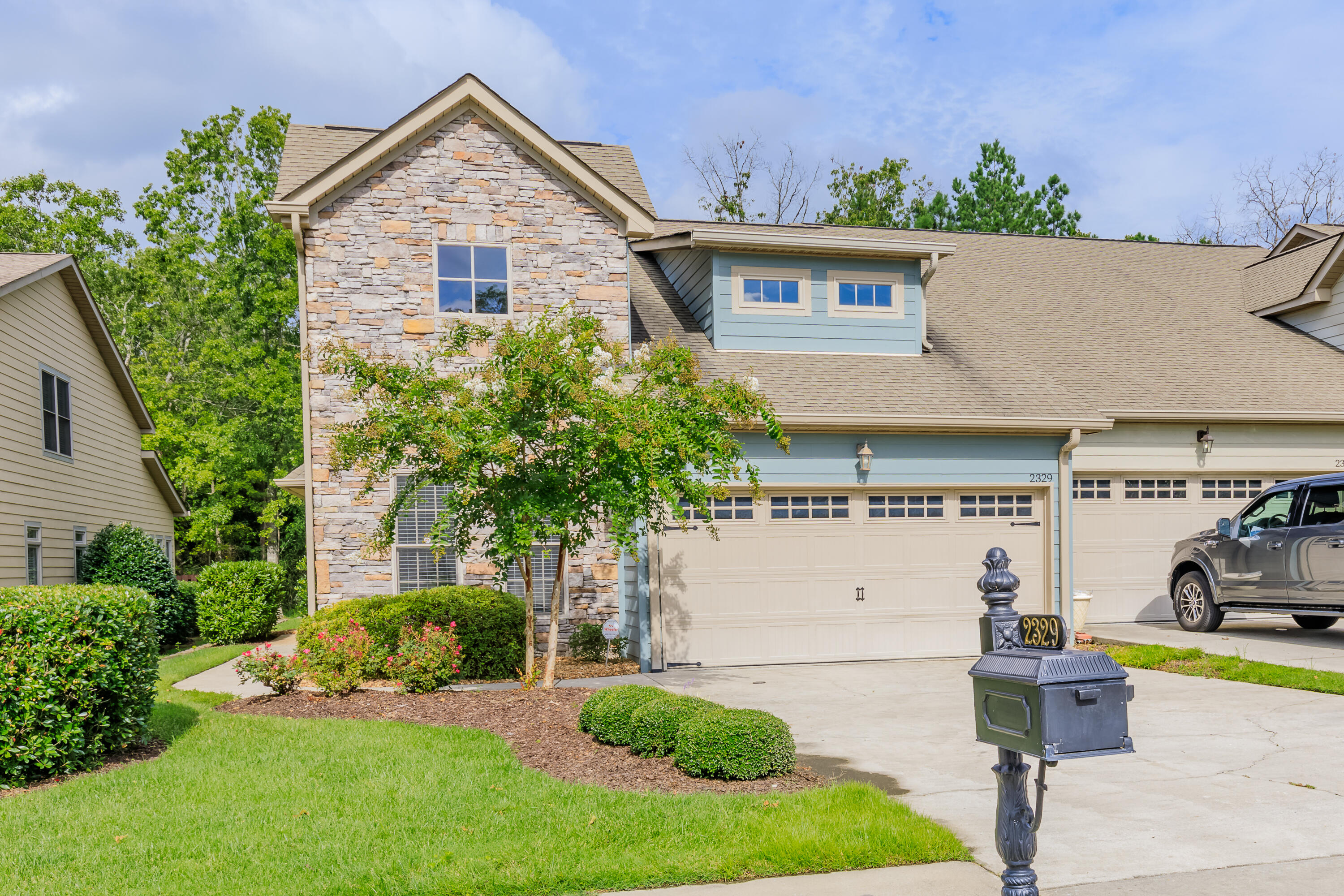 2329 Rivendell Lane Chattanooga, TN 37421 - Photo 2 of 67 11