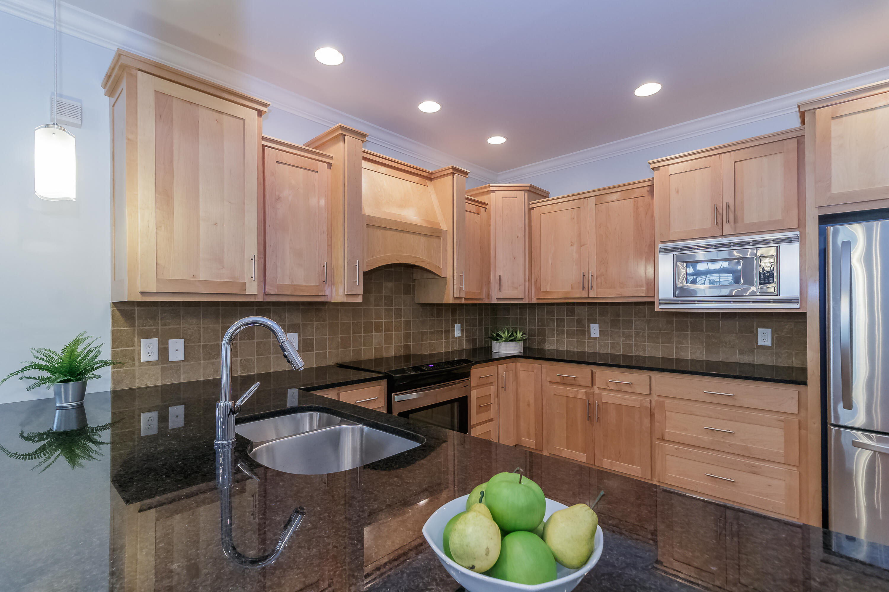 2329 Rivendell Lane Chattanooga, TN 37421 - Photo 26 of 67 kitchen