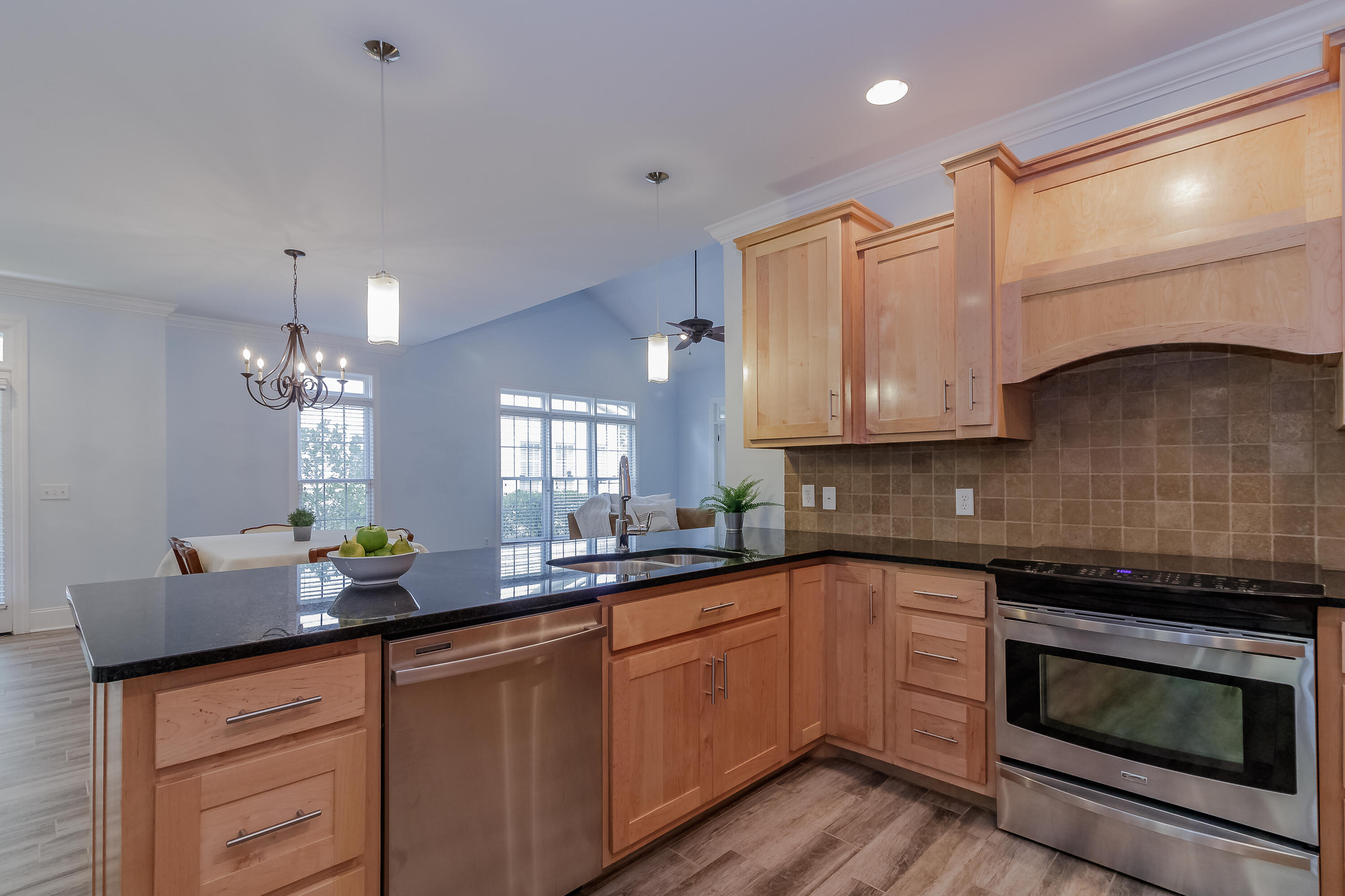 2329 Rivendell Lane Chattanooga, TN 37421 - Photo 29 of 67 kitchen