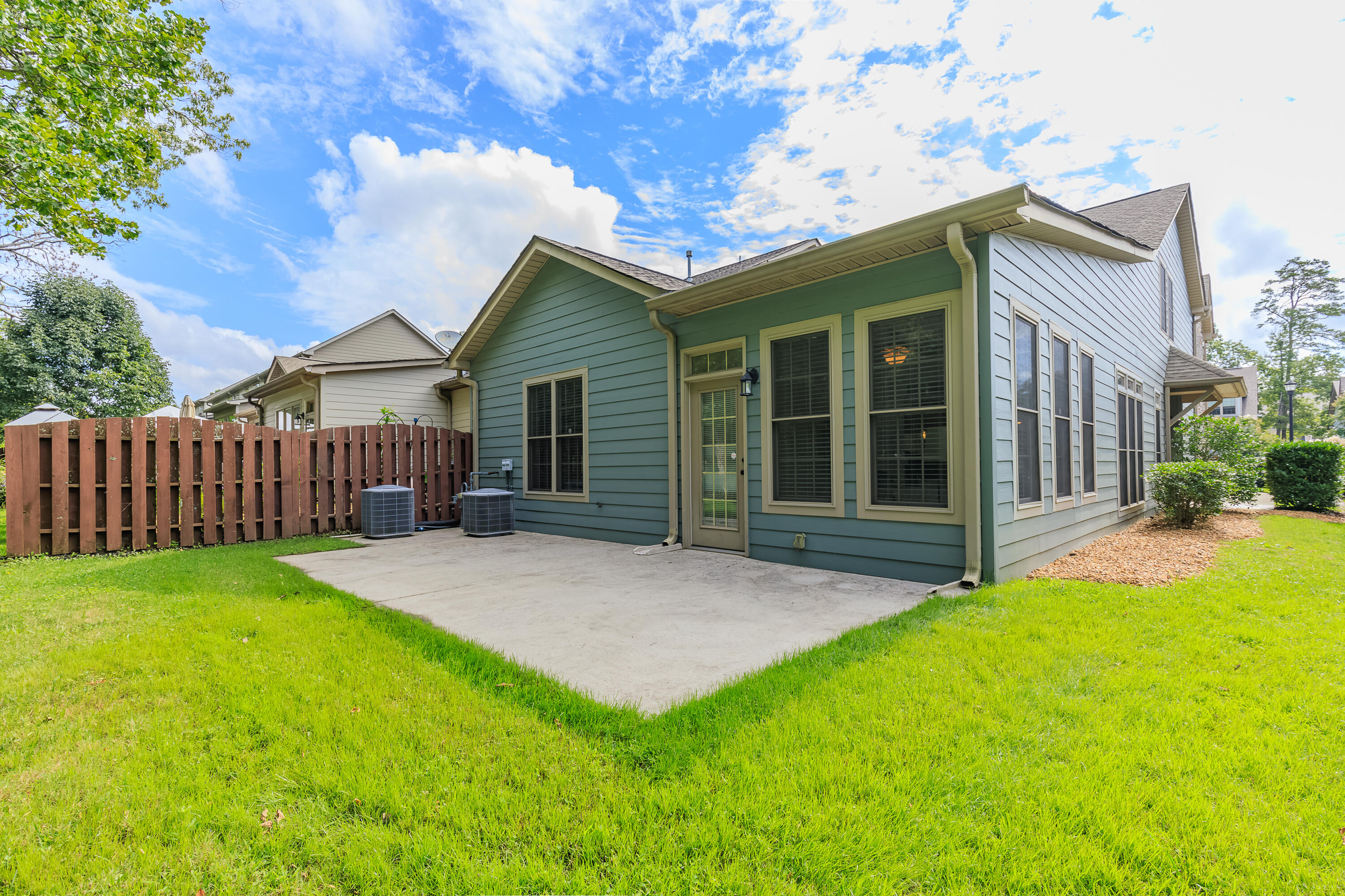 2329 Rivendell Lane Chattanooga, TN 37421 - Photo 5 of 67 7