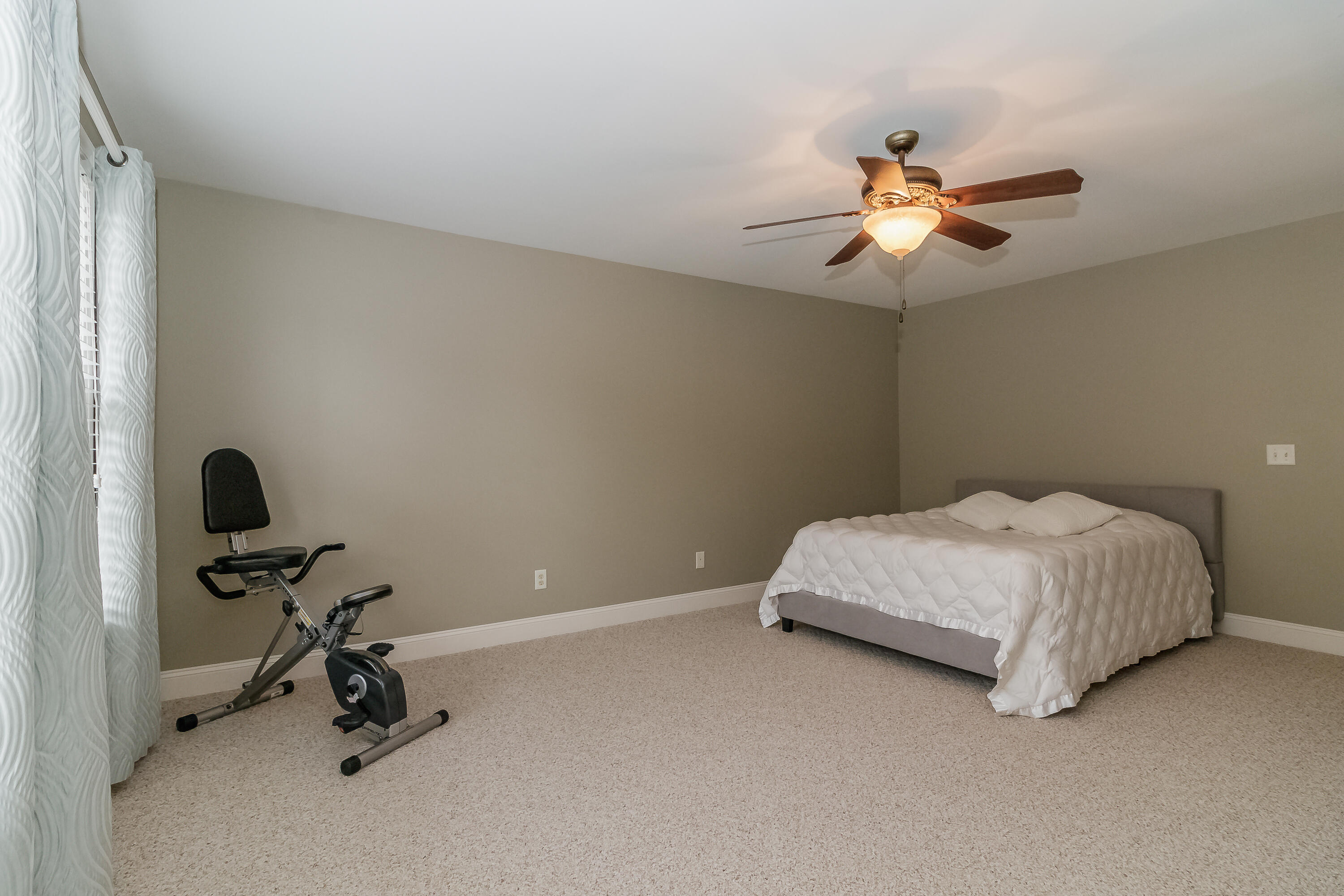 2329 Rivendell Lane Chattanooga, TN 37421 - Photo 58 of 67 Upstairs 6