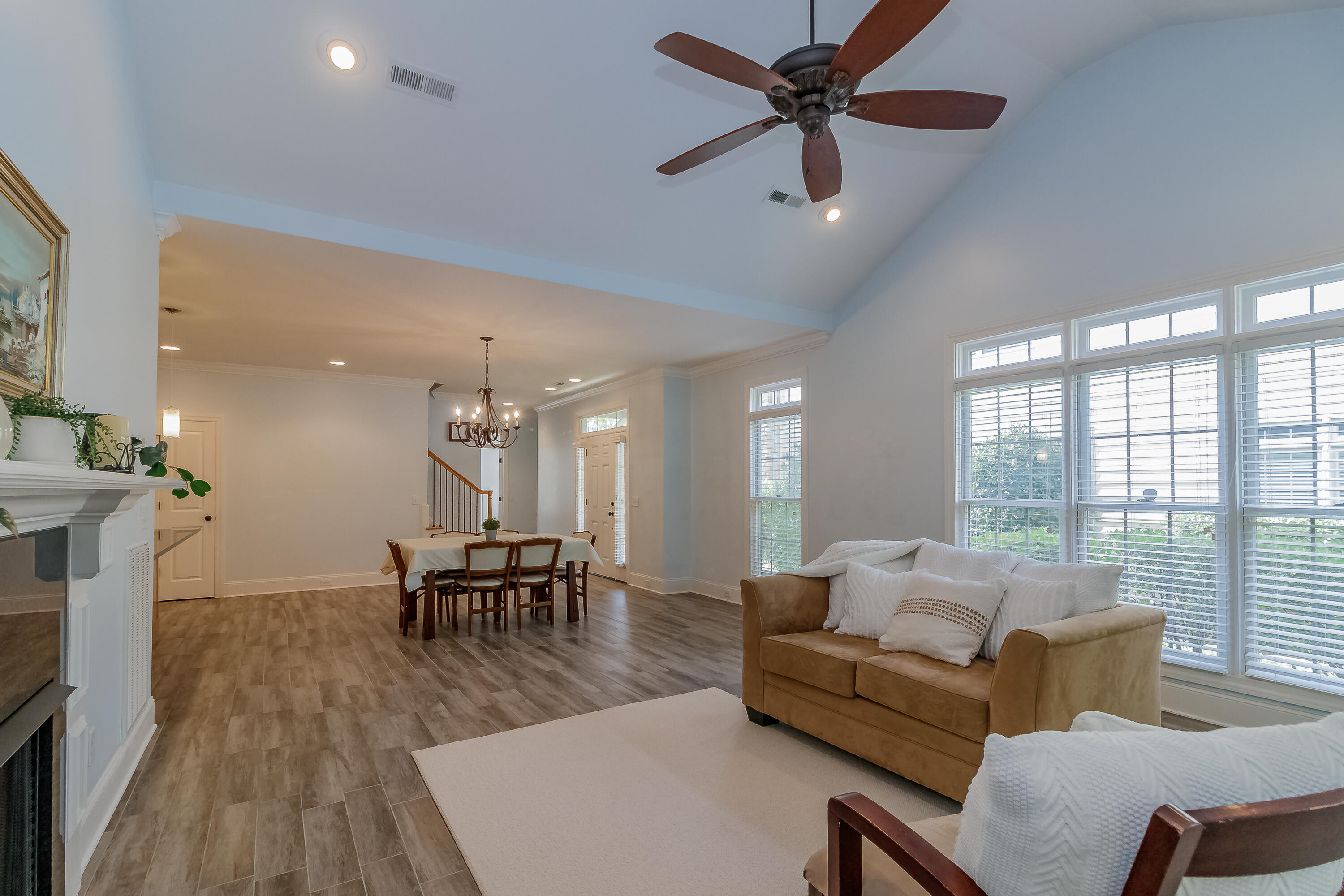 2329 Rivendell Lane Chattanooga, TN 37421 - Photo 10 of 67 Great Room 16