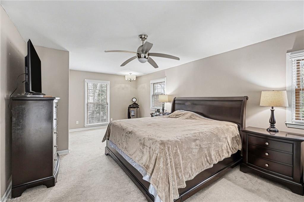 3908 Oak Hollow Court High Point, NC 27265 - Photo 16 of 28