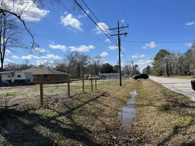 $675,450 | 23140 East Martin Drive, Porter, TX 77365