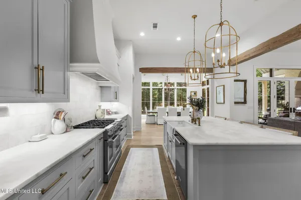 $1,105,000 | 309 Moonlight Hollow, Flora, MS 39071