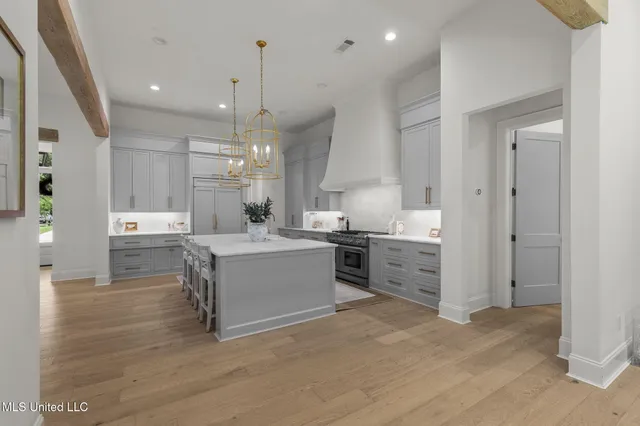 $1,105,000 | 309 Moonlight Hollow, Flora, MS 39071