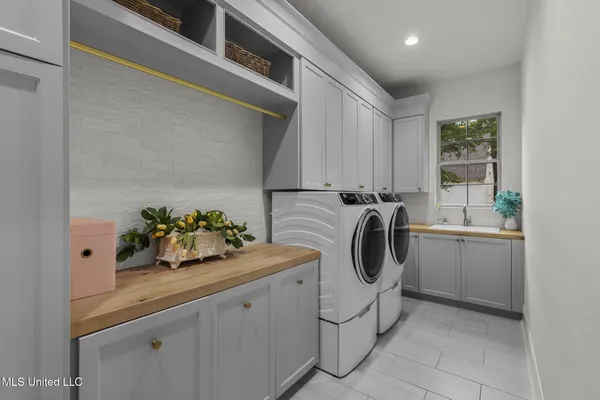 $1,105,000 | 309 Moonlight Hollow, Flora, MS 39071