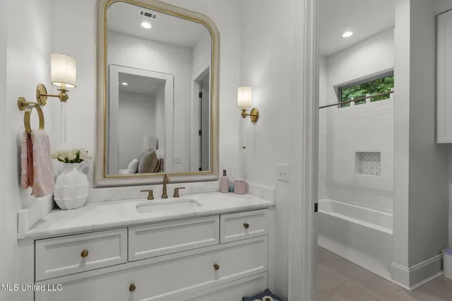 $1,105,000 | 309 Moonlight Hollow, Flora, MS 39071