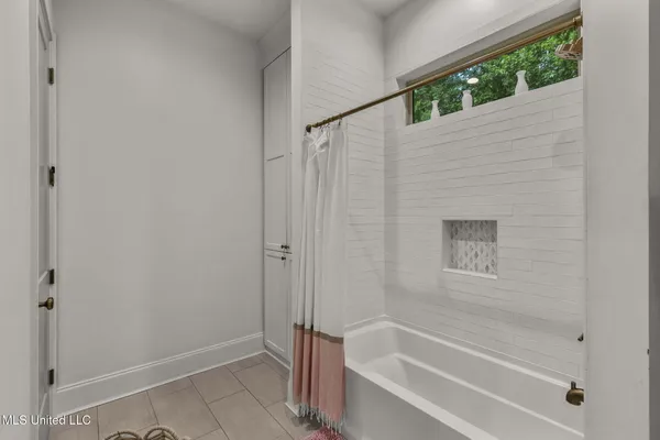 $1,105,000 | 309 Moonlight Hollow, Flora, MS 39071