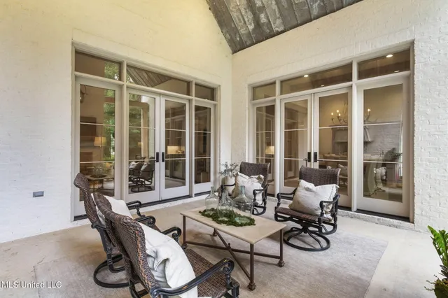 $1,105,000 | 309 Moonlight Hollow, Flora, MS 39071