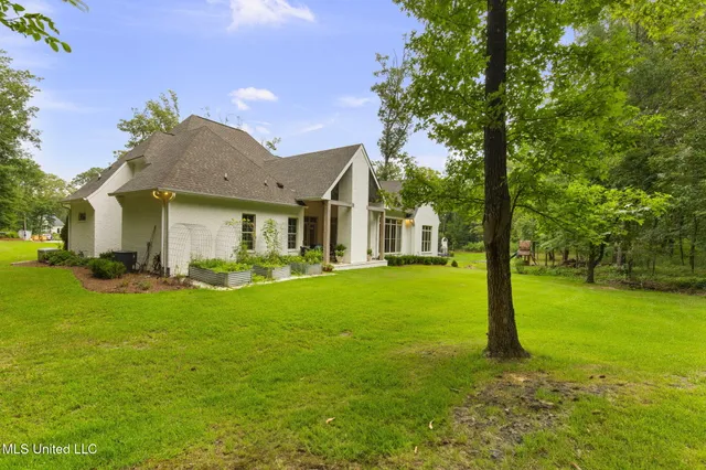 $1,105,000 | 309 Moonlight Hollow, Flora, MS 39071