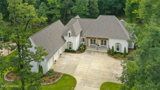 $1,105,000 | 309 Moonlight Hollow, Flora, MS 39071