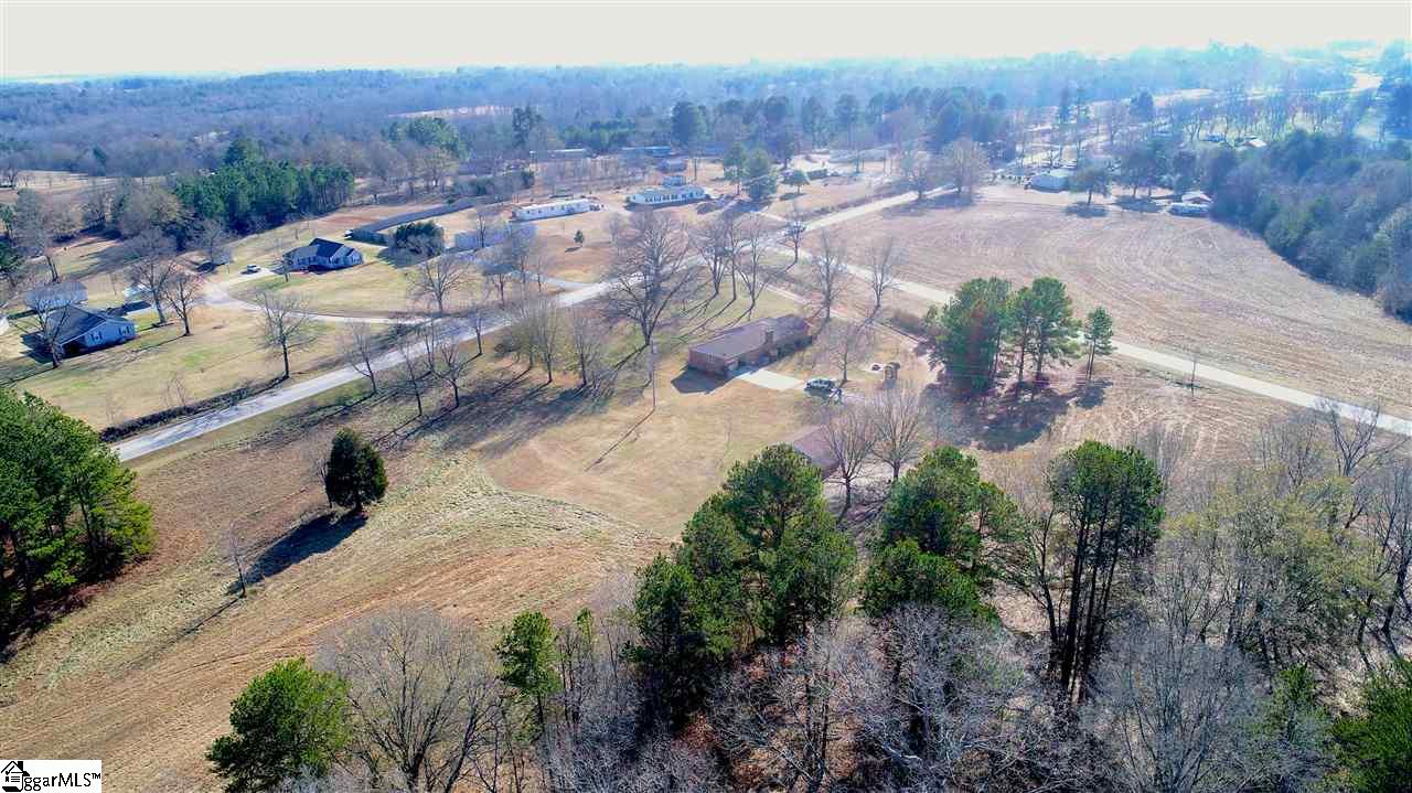 6091 Parris Bridge Road Chesnee, SC 29323 - Photo 12 of 36