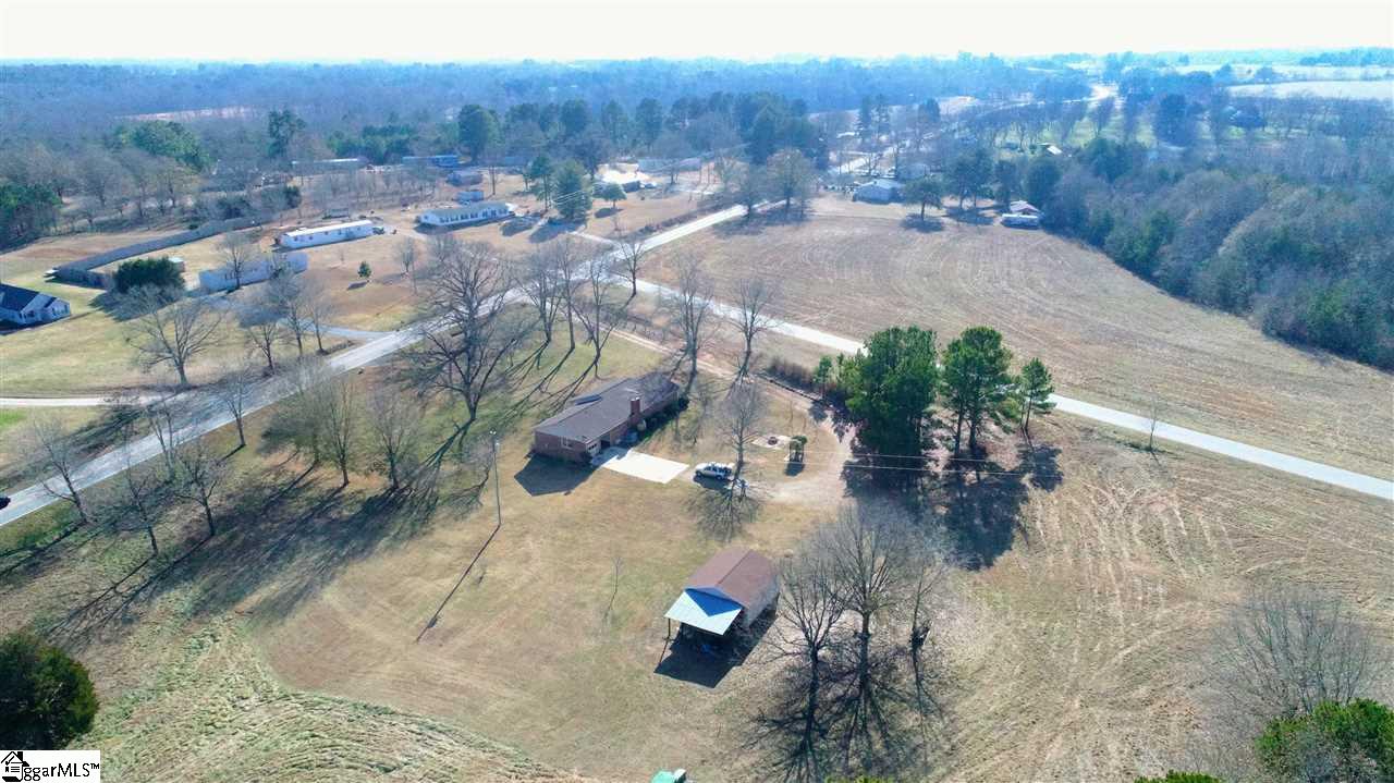 6091 Parris Bridge Road Chesnee, SC 29323 - Photo 13 of 36