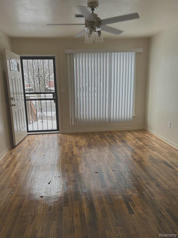 1881 South Deacon Street Detroit, MI 48217 - Photo 3 of 12