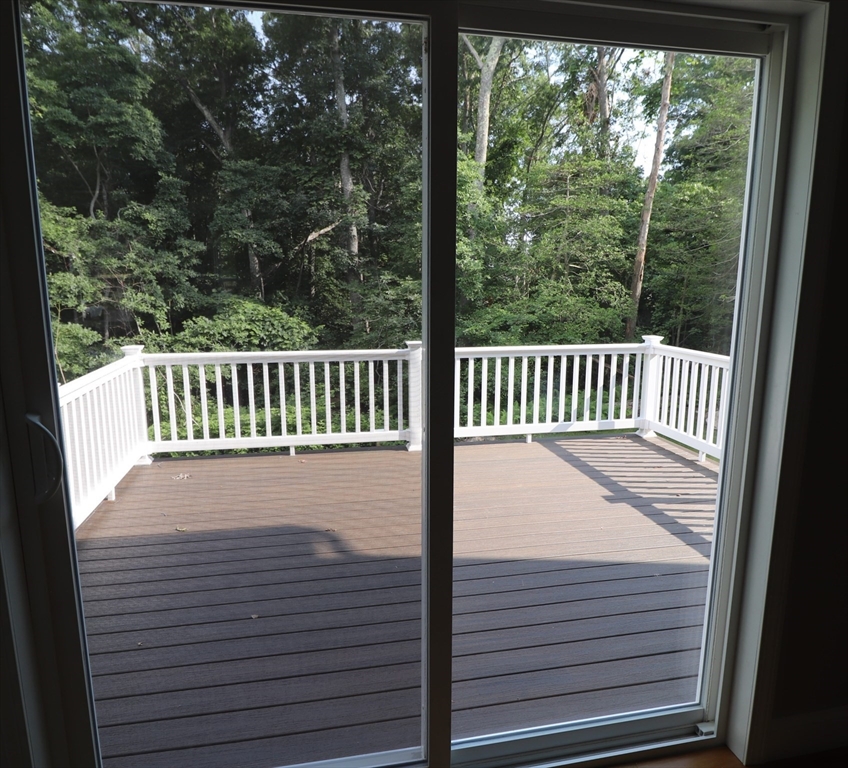 35 Glendale Road, Unit 1 Tiverton, RI 02878 - Photo 12 of 23