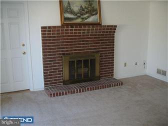 18 Chesterfield Road Sewell, NJ 08080 - Photo 3 of 6