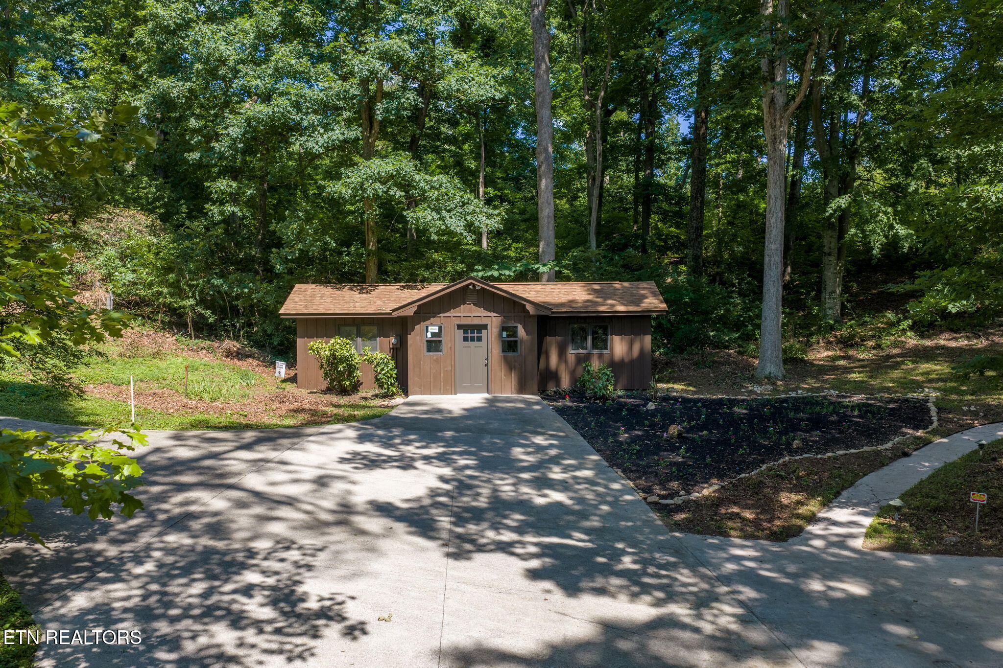 1435 Collins Road New Market, TN 37820 - Photo 24 of 58 homesandvideos-939 - Copy
