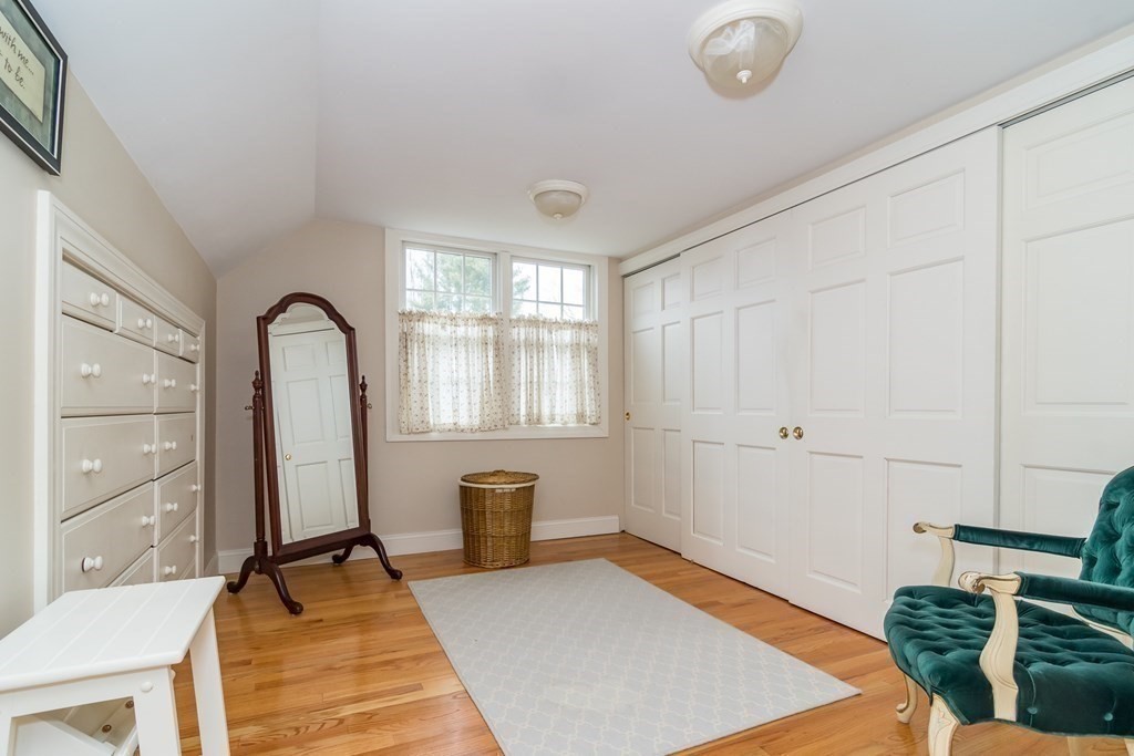 3 Sprague Road Wellesley, MA 02481 - Photo 15 of 24 Gallery Image 15