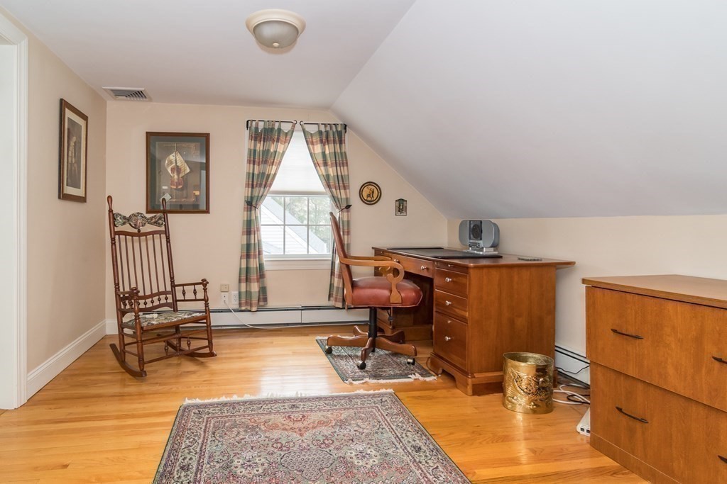 3 Sprague Road Wellesley, MA 02481 - Photo 17 of 24 Gallery Image 17