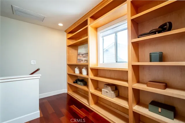 $899,000 | 302 West Loraine Street, Unit 4, Glendale, CA 91202