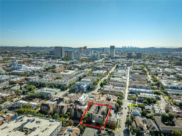 $899,000 | 302 West Loraine Street, Unit 4, Glendale, CA 91202