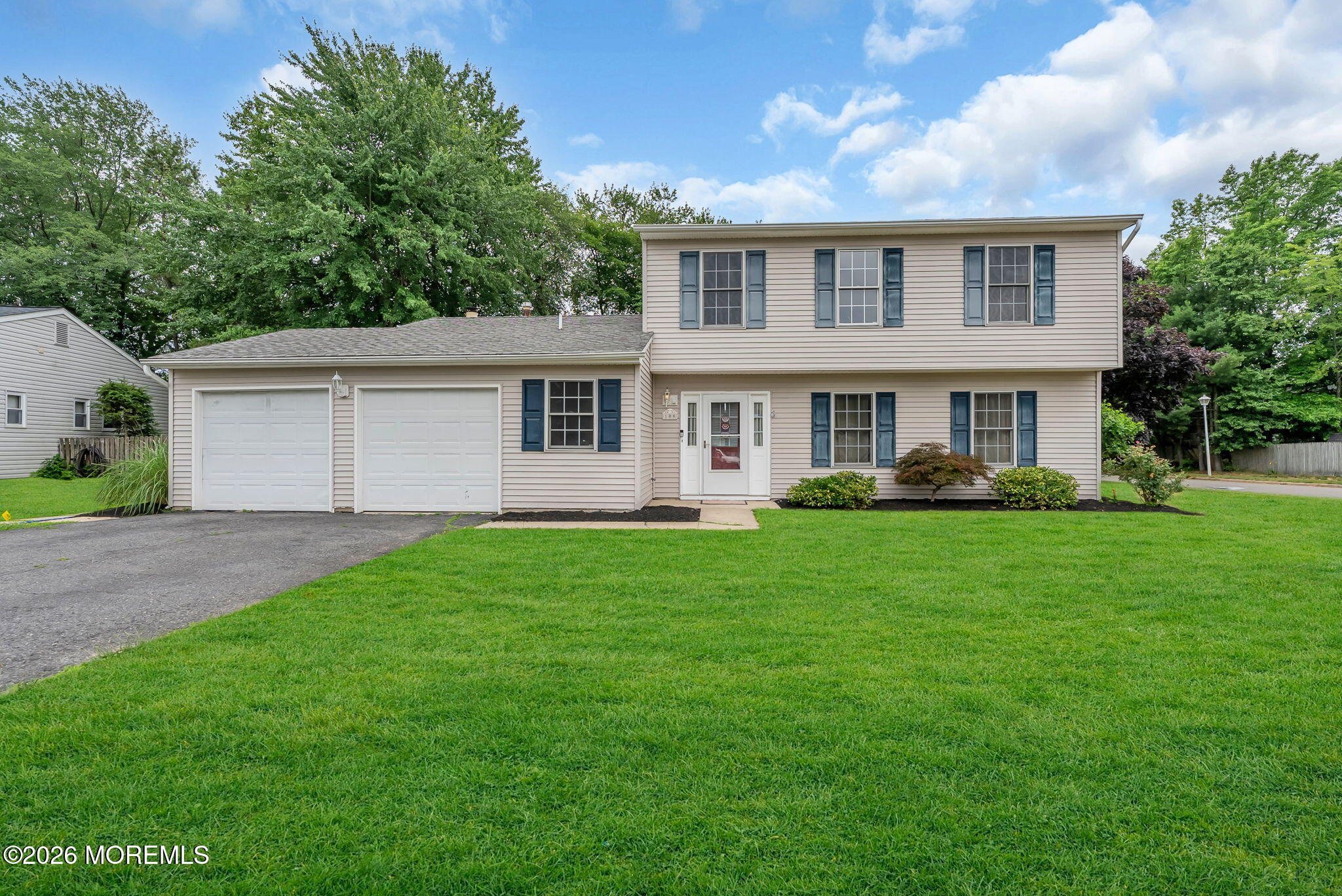 100 Appletree Road Howell, NJ 07731 - Photo 2 of 27 100 S Appletree Road
